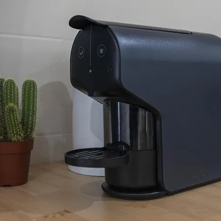Olympics 1br With Pool & Balcony, By Hopstays Apartment *