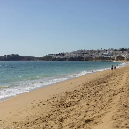 Olympics 1br With Pool & Balcony, By Hopstays Albufeira