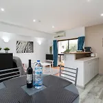 Olympics 1br With Pool & Balcony, By Hopstays Apartmán Albufeira