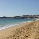 Olympics 1br With Pool & Balcony, By Hopstays Albufeira