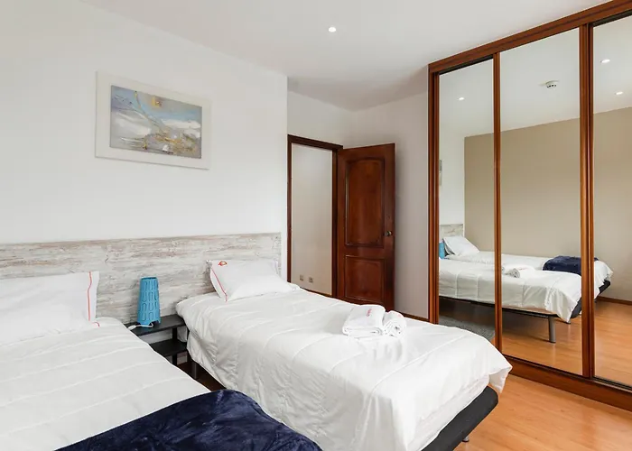 아파트 Olympics 1br With Pool & Balcony, By Hopstays