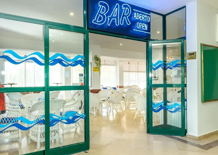 아파트 Olympics 1br With Pool & Balcony, By Hopstays