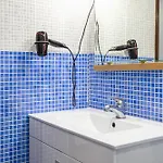 Olympics 1br With Pool & Balcony, By Hopstays *