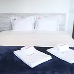 아파트 Olympics 1br With Pool & Balcony, By Hopstays *