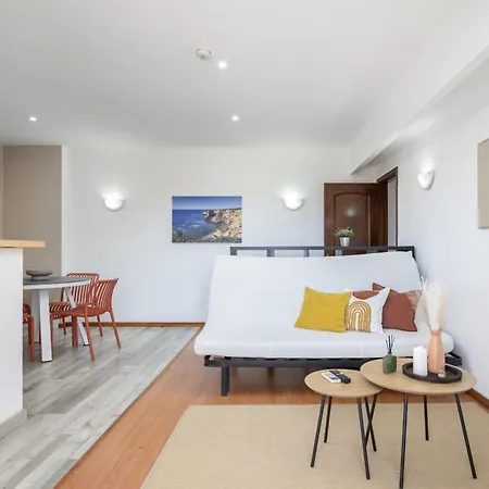 Olympics 1br With Pool & Balcony, By Hopstays Apartament Albufeira