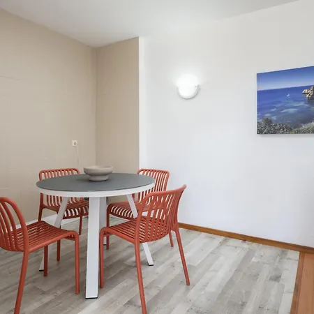 Olympics 1br With Pool & Balcony, By Hopstays Apartamento Albufeira