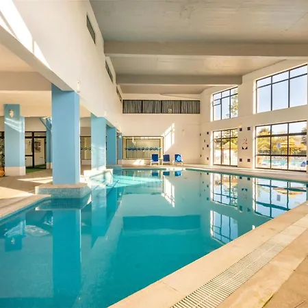 Apartament Olympics 1br With Pool & Balcony, By Hopstays *